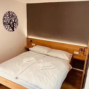 https://pjagodic-apartments-cerklje.hotels-in-ljubljana.com