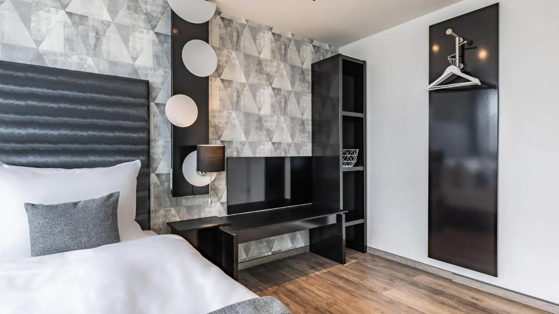 Garner Hotel Bremen City By Ihg 4*,  Германия